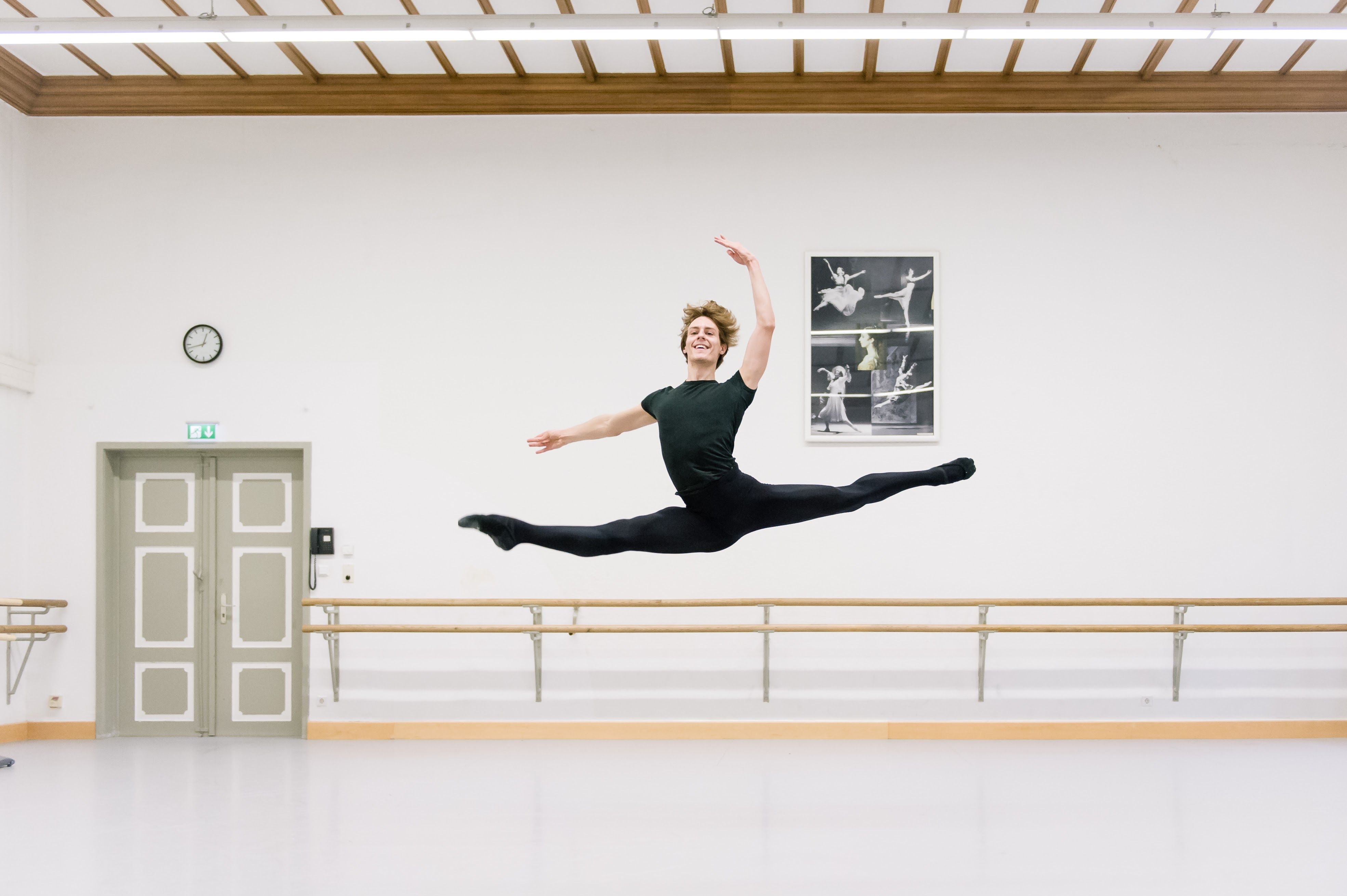 Sava Ballet Photo.jpeg