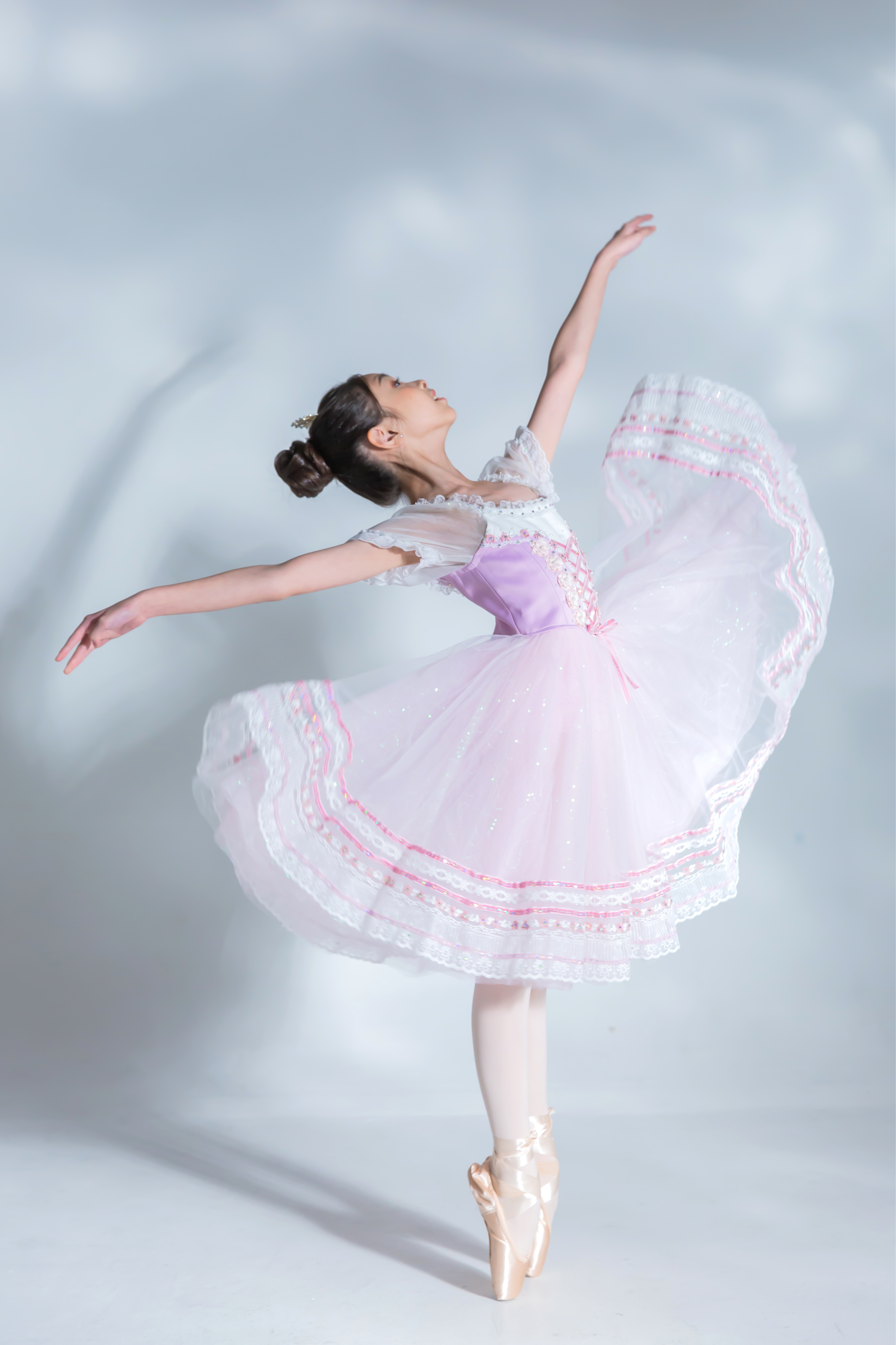 3Y4A6931 e cover.jpg