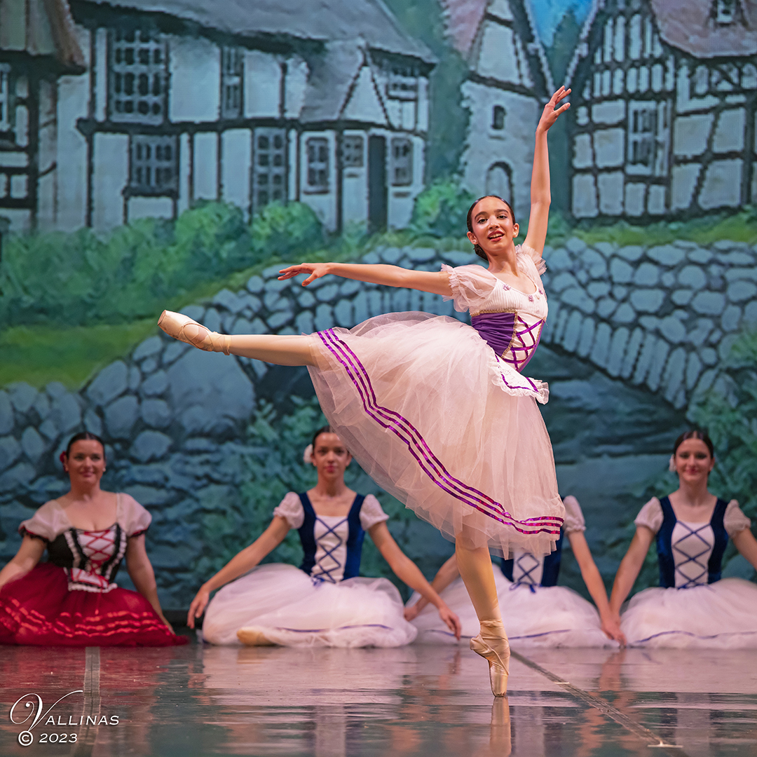 CPD08636fM4XB vall.jpg