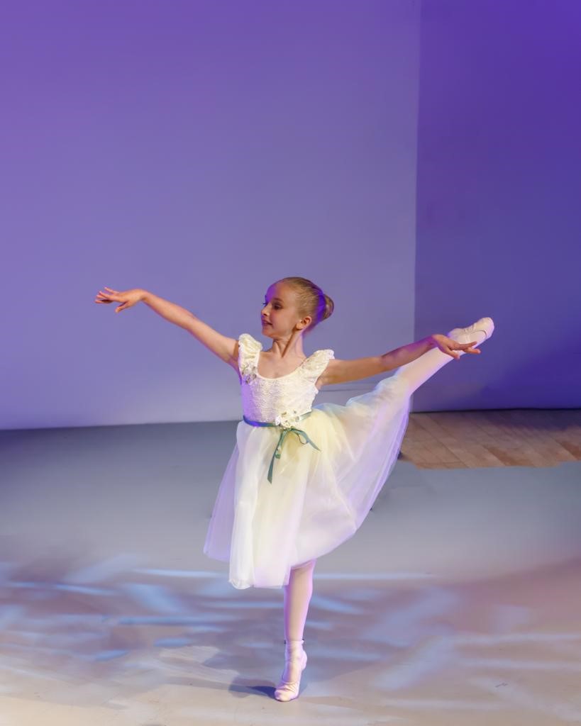 arabesk picuture.jpg