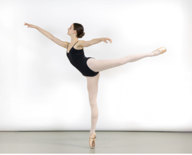 Arabesque Photo--Ramie Vetter.jpeg