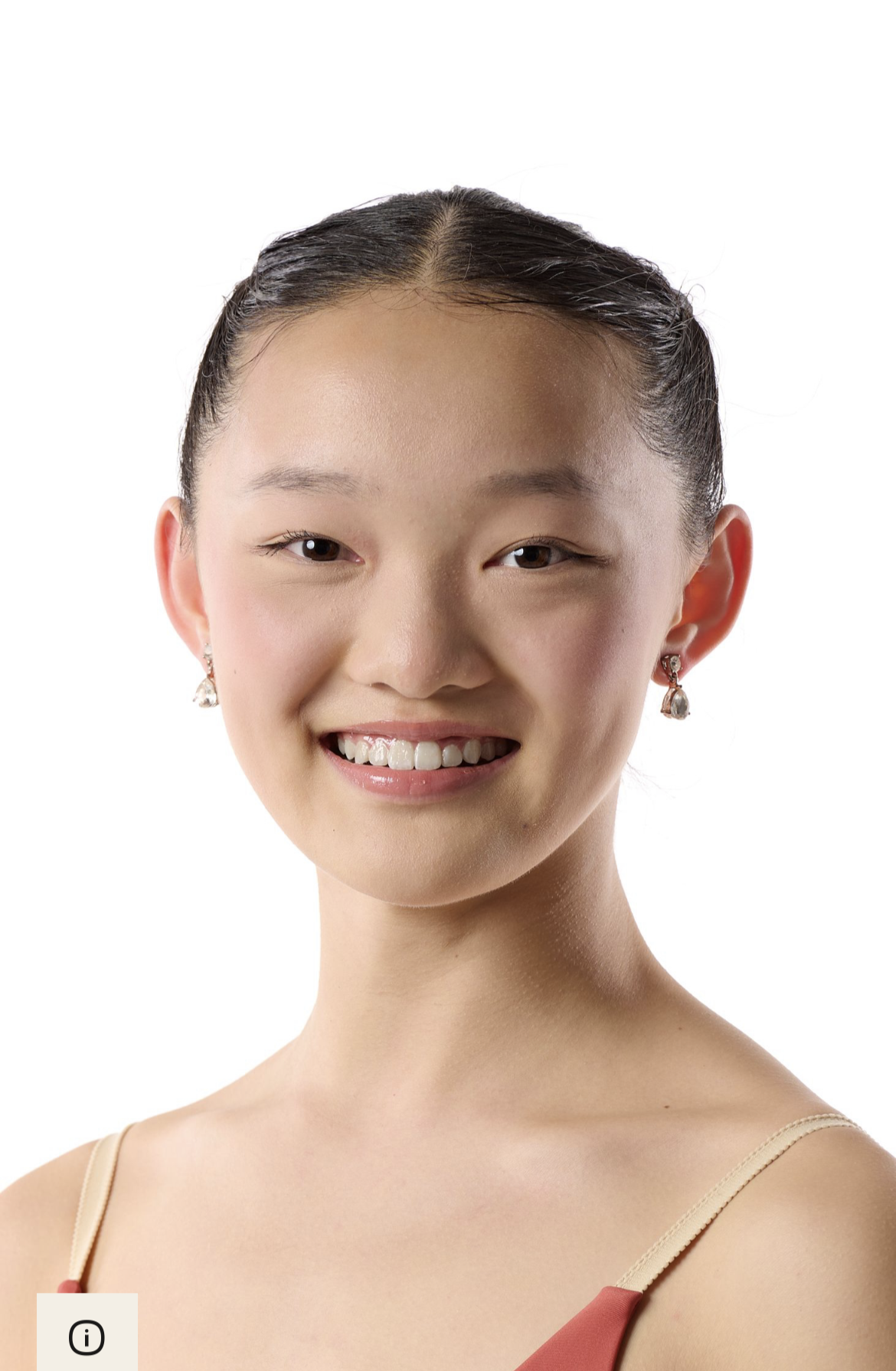 Grace Xu Headshot 2023.jpg