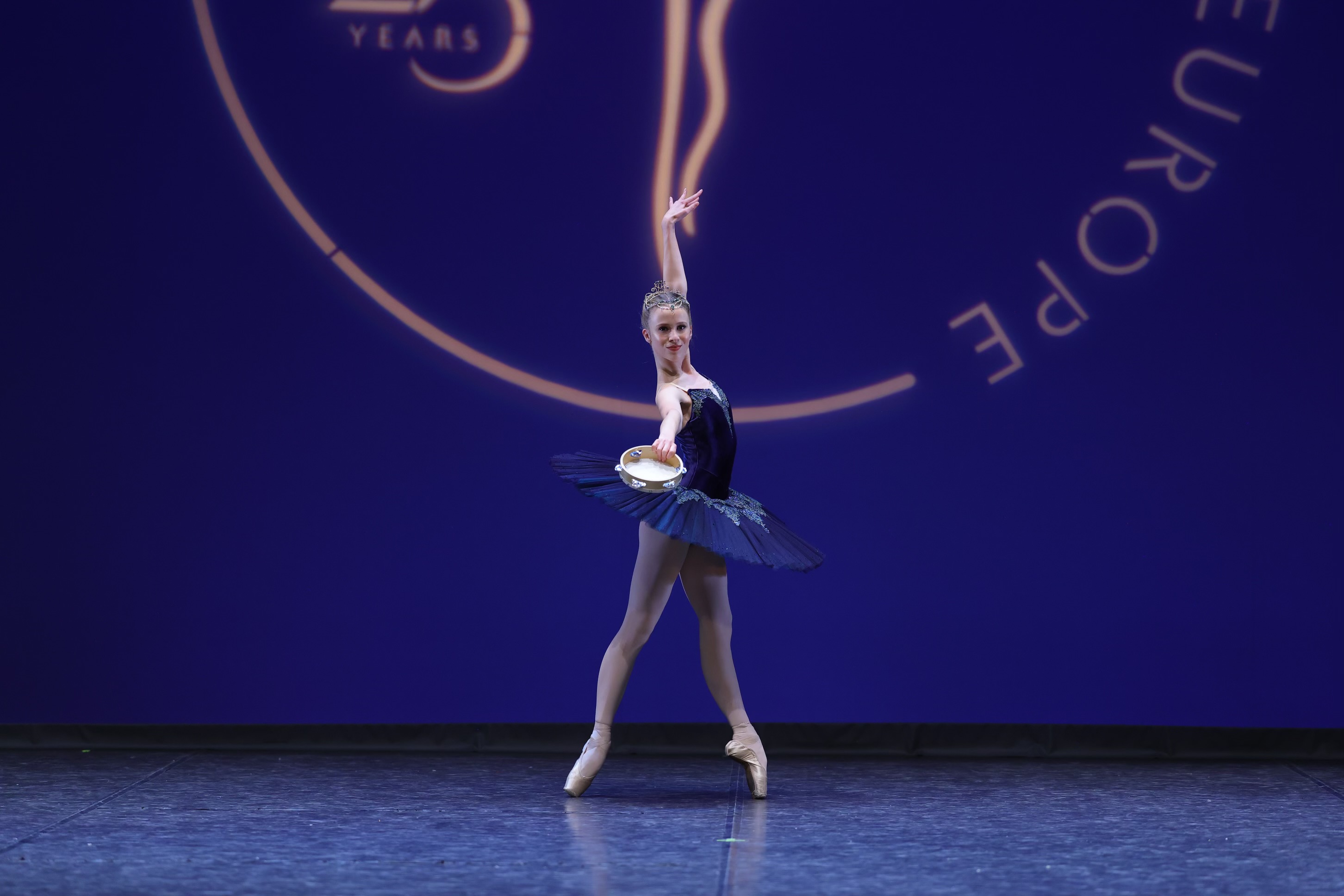 468-Holly Brown-La Esmeralda_65524.jpeg