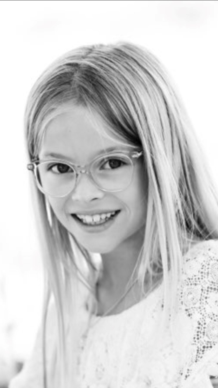 portrait CHLOE BARBERAN.jpg