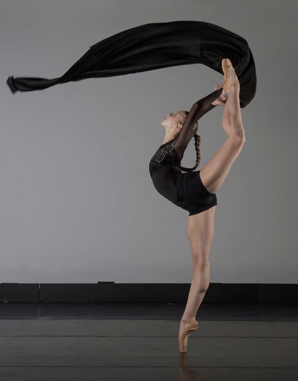 Attitude with Scarf.PNG