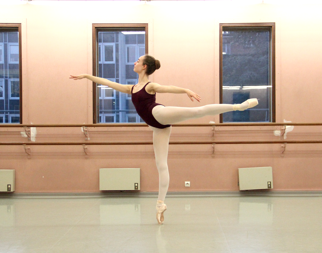 arabesque-pointes.png