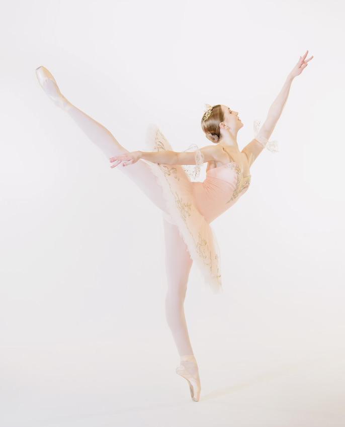 Aurora Arabesque.jpeg