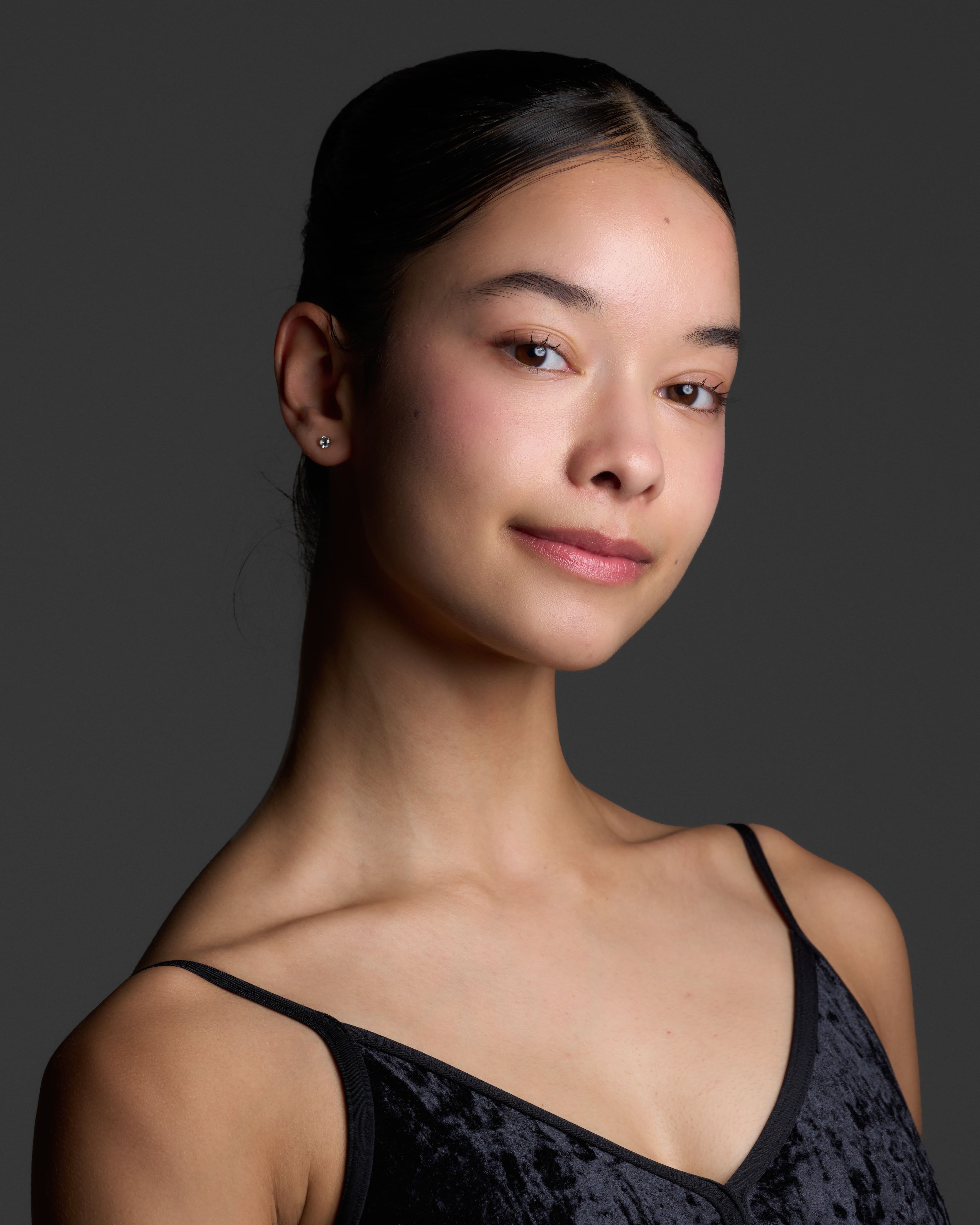 Anaëlle Tran Headshot (1) (1).jpg