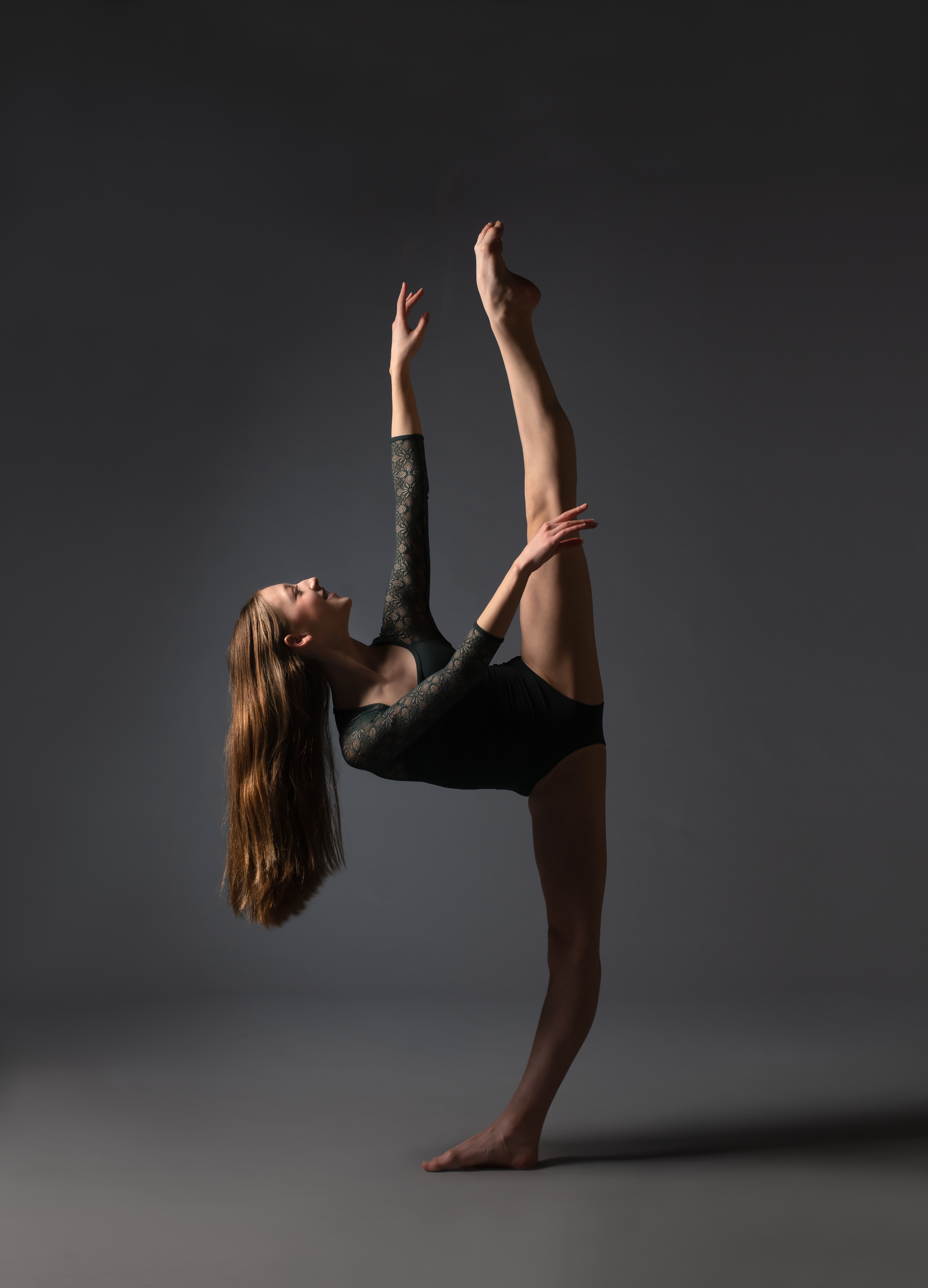 Charlotte edit green 4 2023-~2.jpg