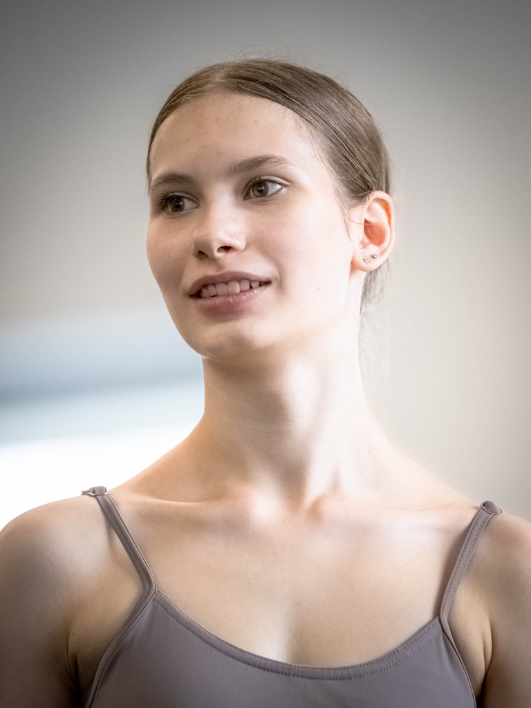 Julia Kepczynska portrait.jpeg