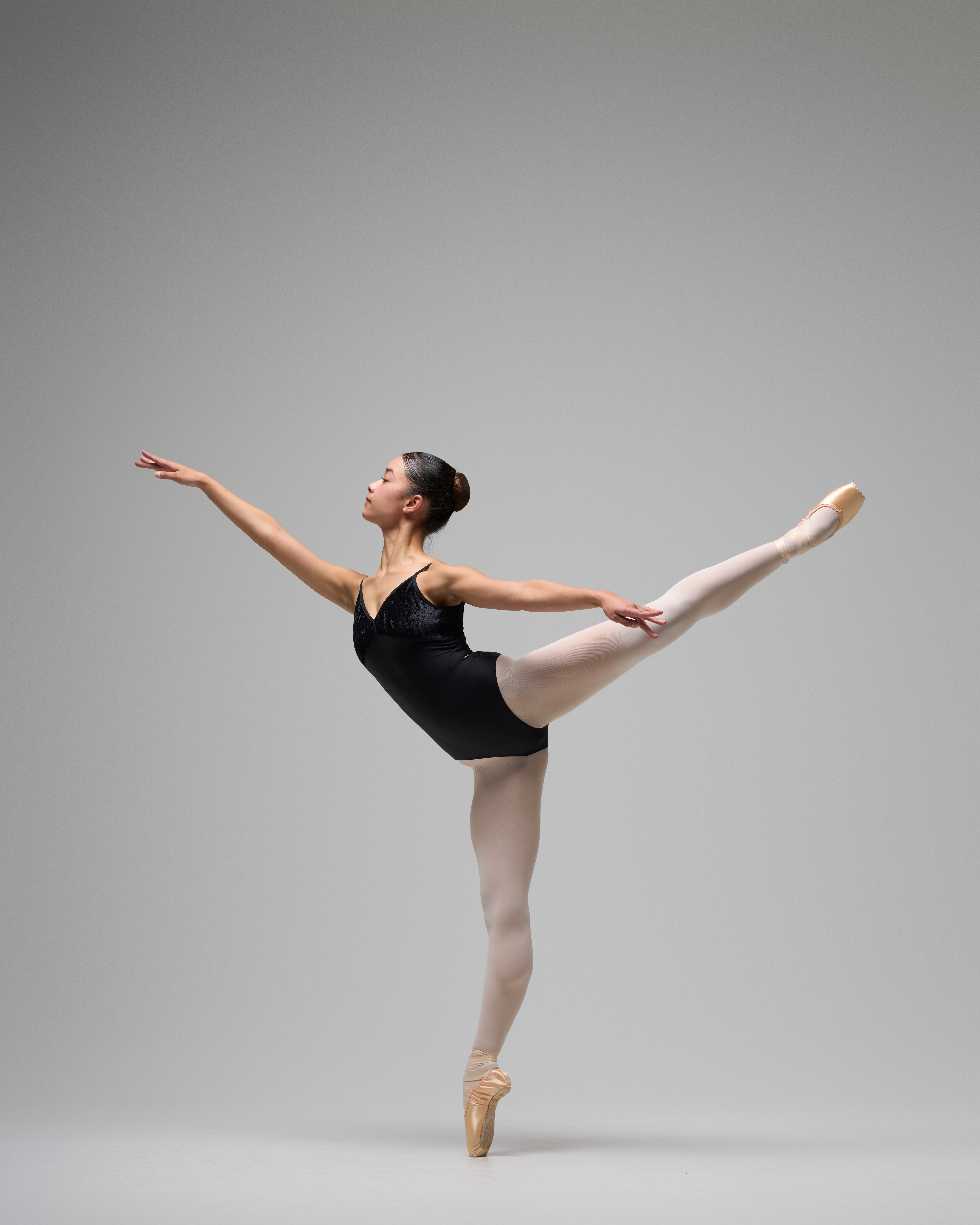 Anaëlle Tran Arabesque.jpg