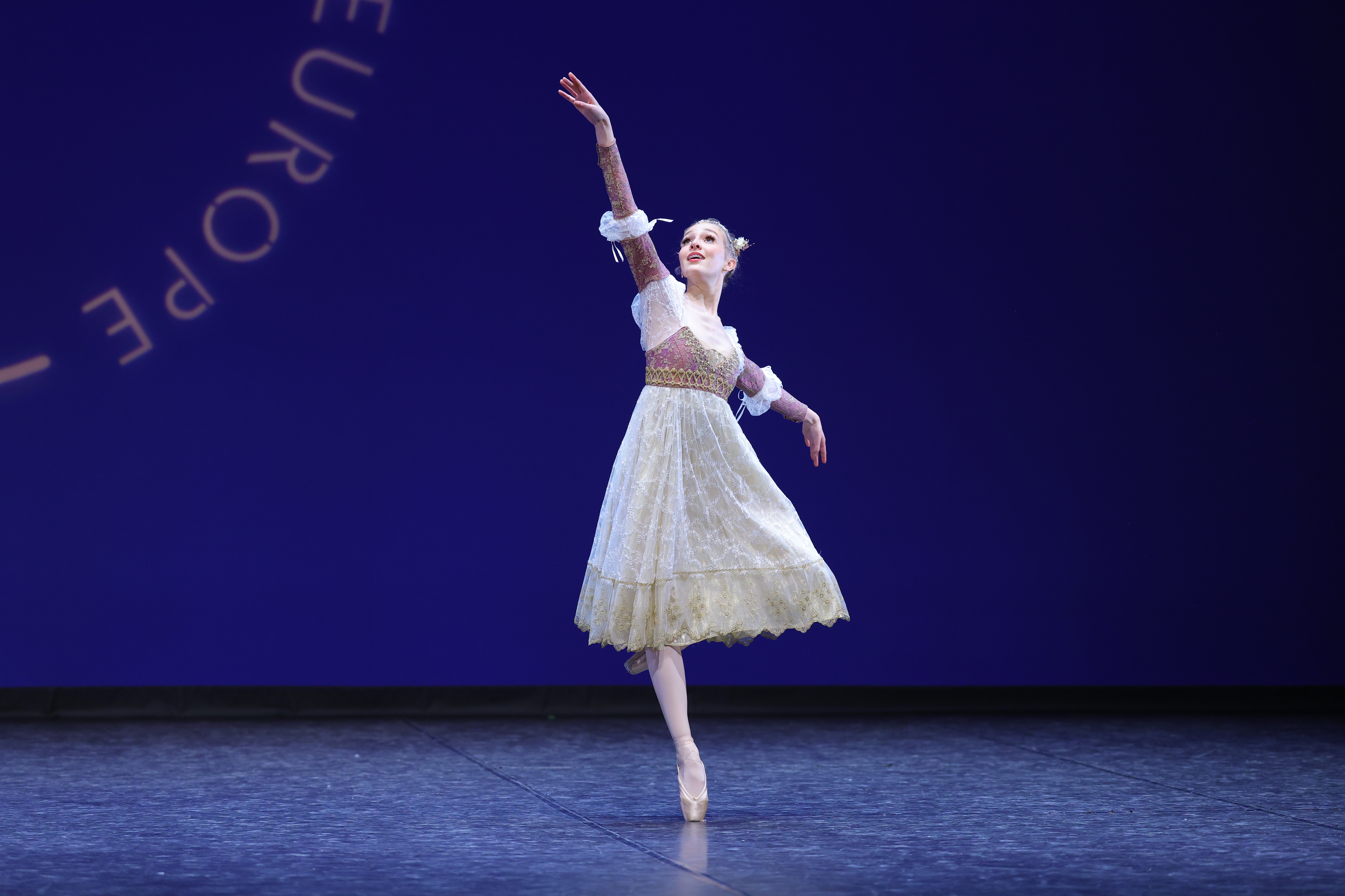 455A-Layla Reid-Pas De Trois Act I Swan Lake_66640.jpeg