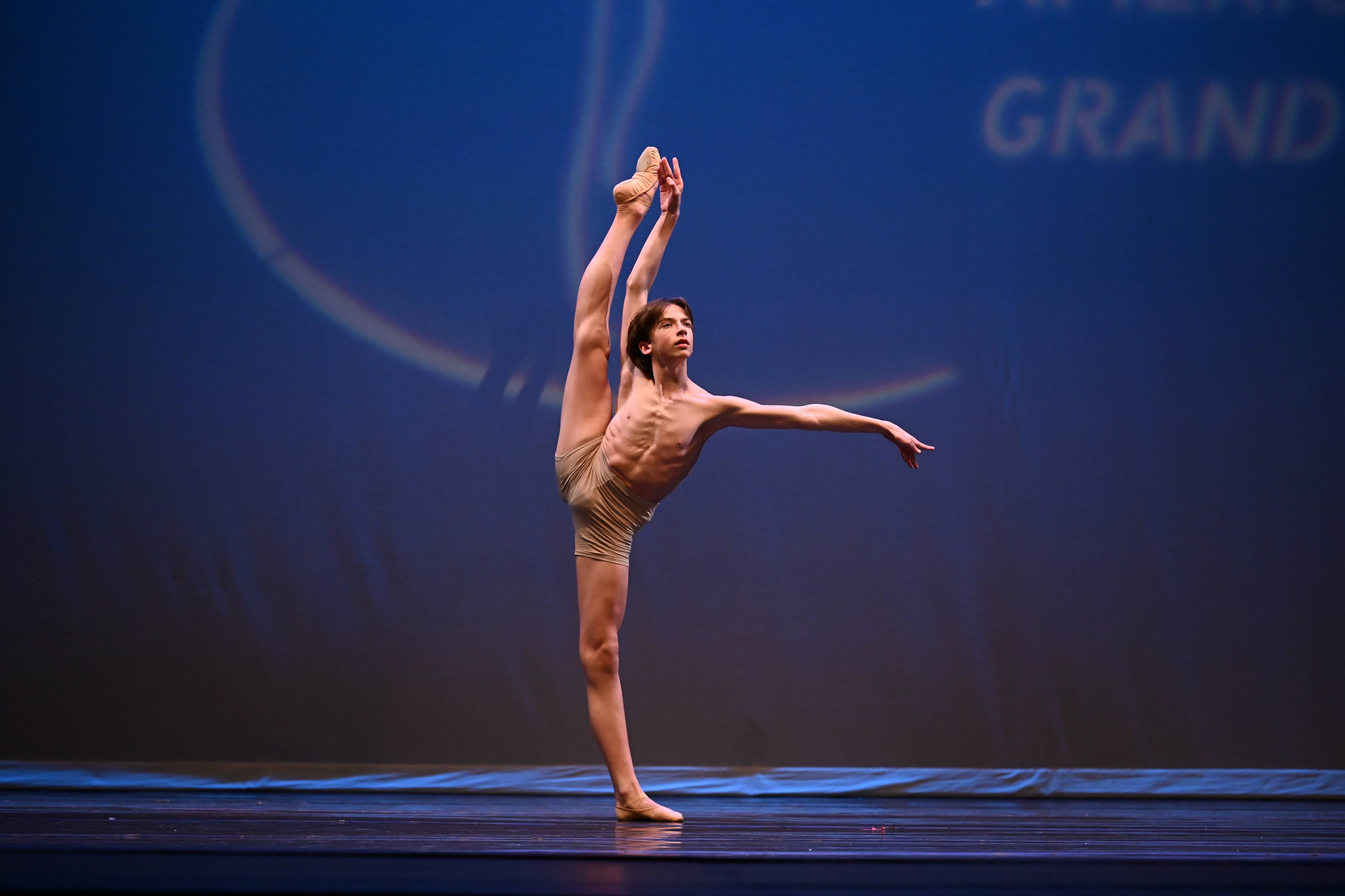 608-Harris Yesenik-Salt.jpg