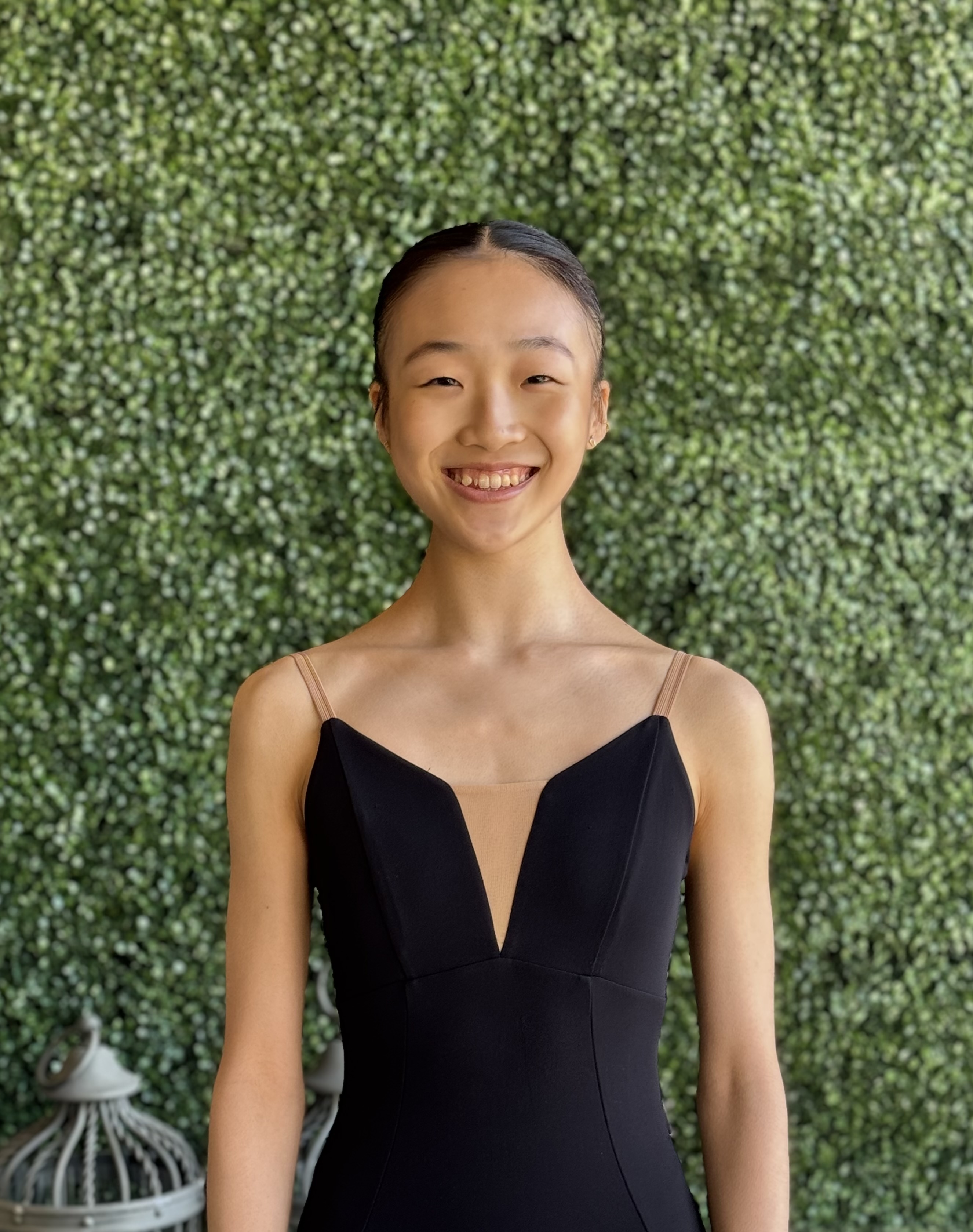 Mai Ishiyama Headshot.jpg