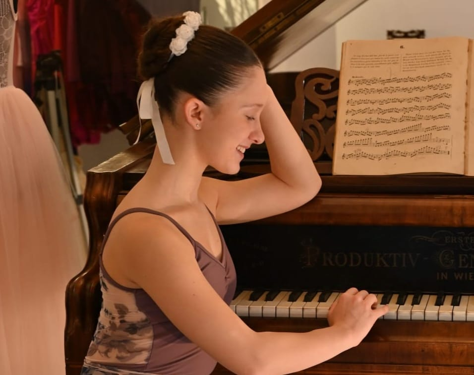 WhatsApp Image 2024-12-06 at 10.40.06.jpeg