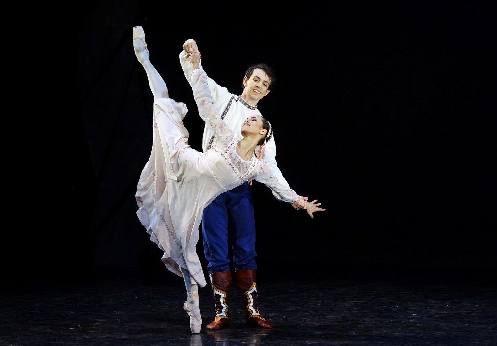 thumbnail_Sněh.královna df 250.jpg