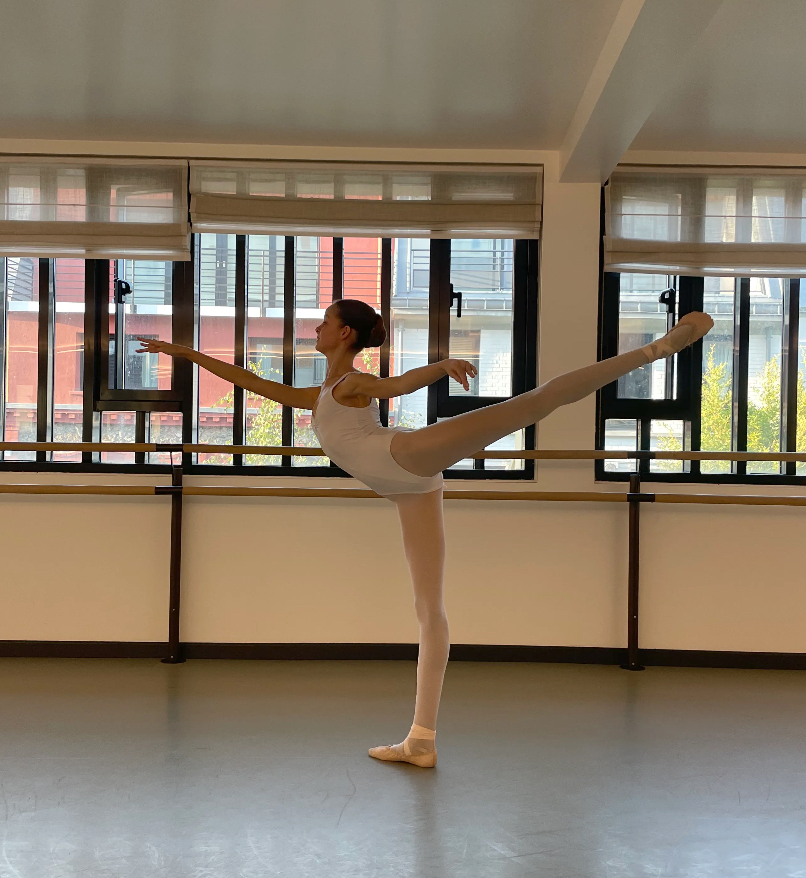 BEJANNIN Mila - Provide an arabesque photo - copie.jpg