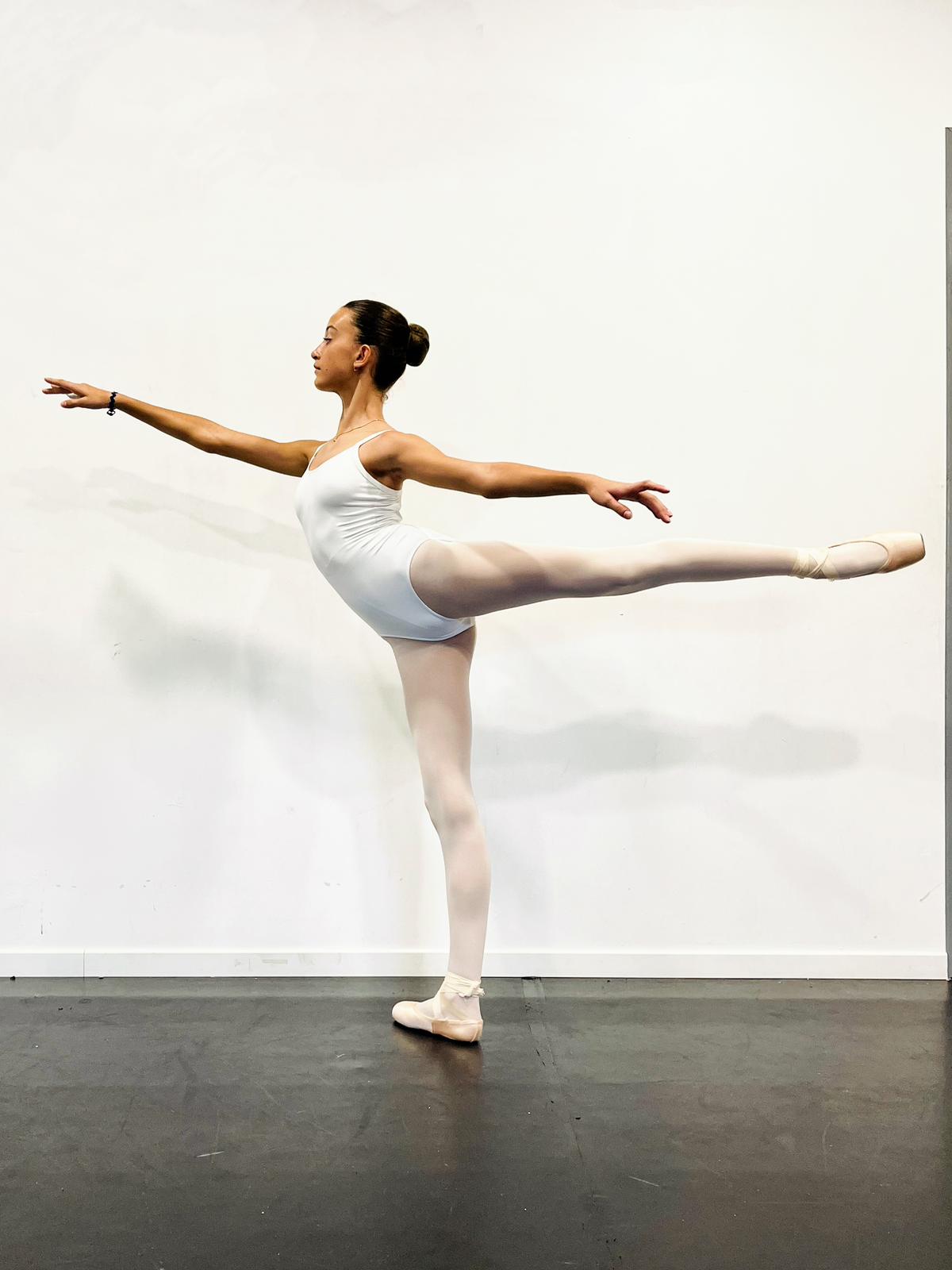 Esnault Maya - Arabesque.jpg