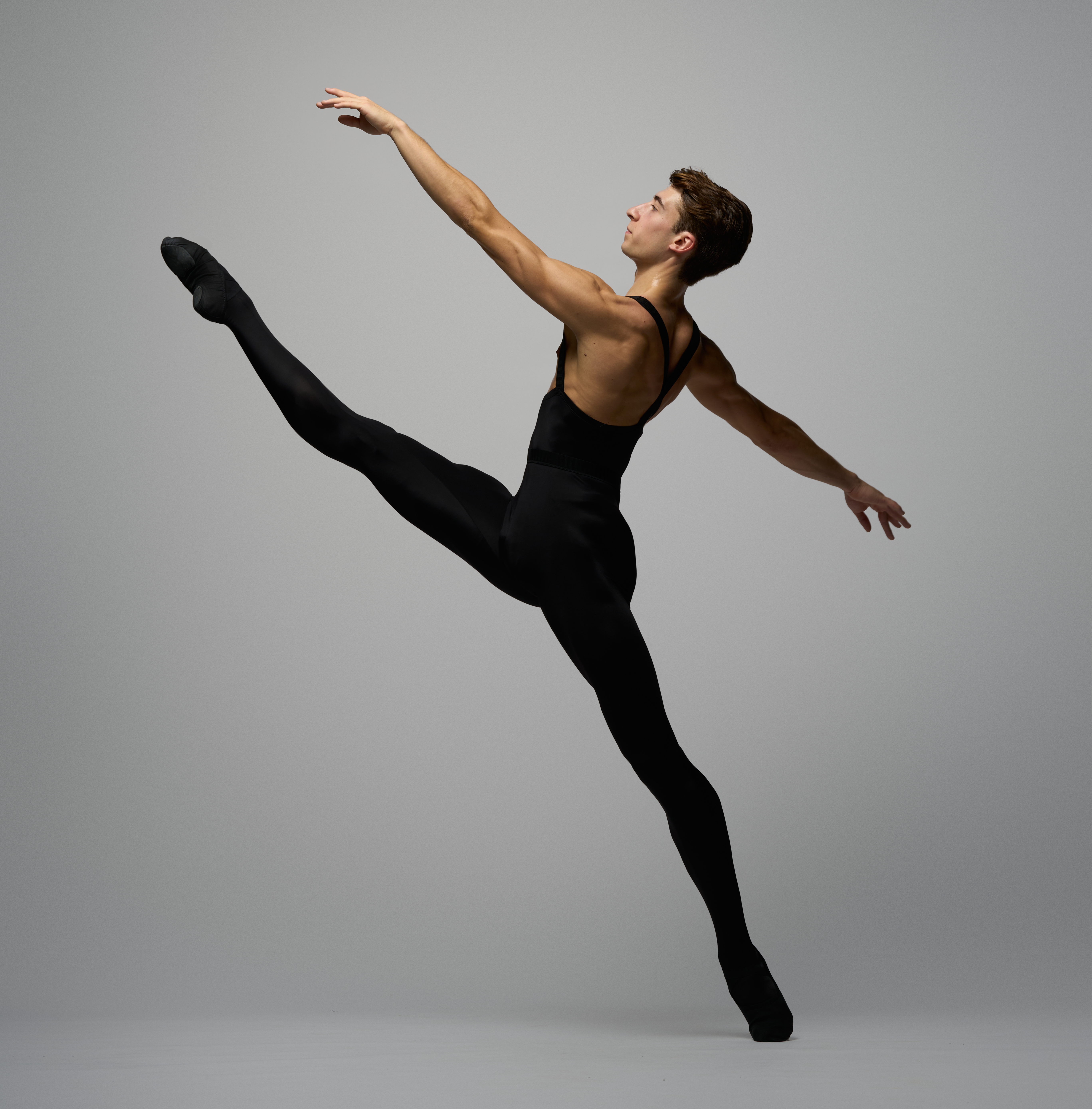 10.14.23 _ STUTTGART _ CarlosQuezada © _ 11 ADRIEN4102.jpg