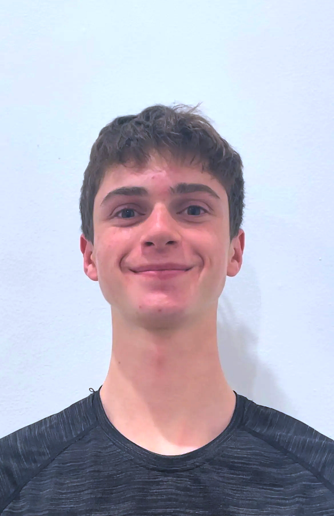 YOUNG Ernesto - Provide a recent headshot - copie.jpg