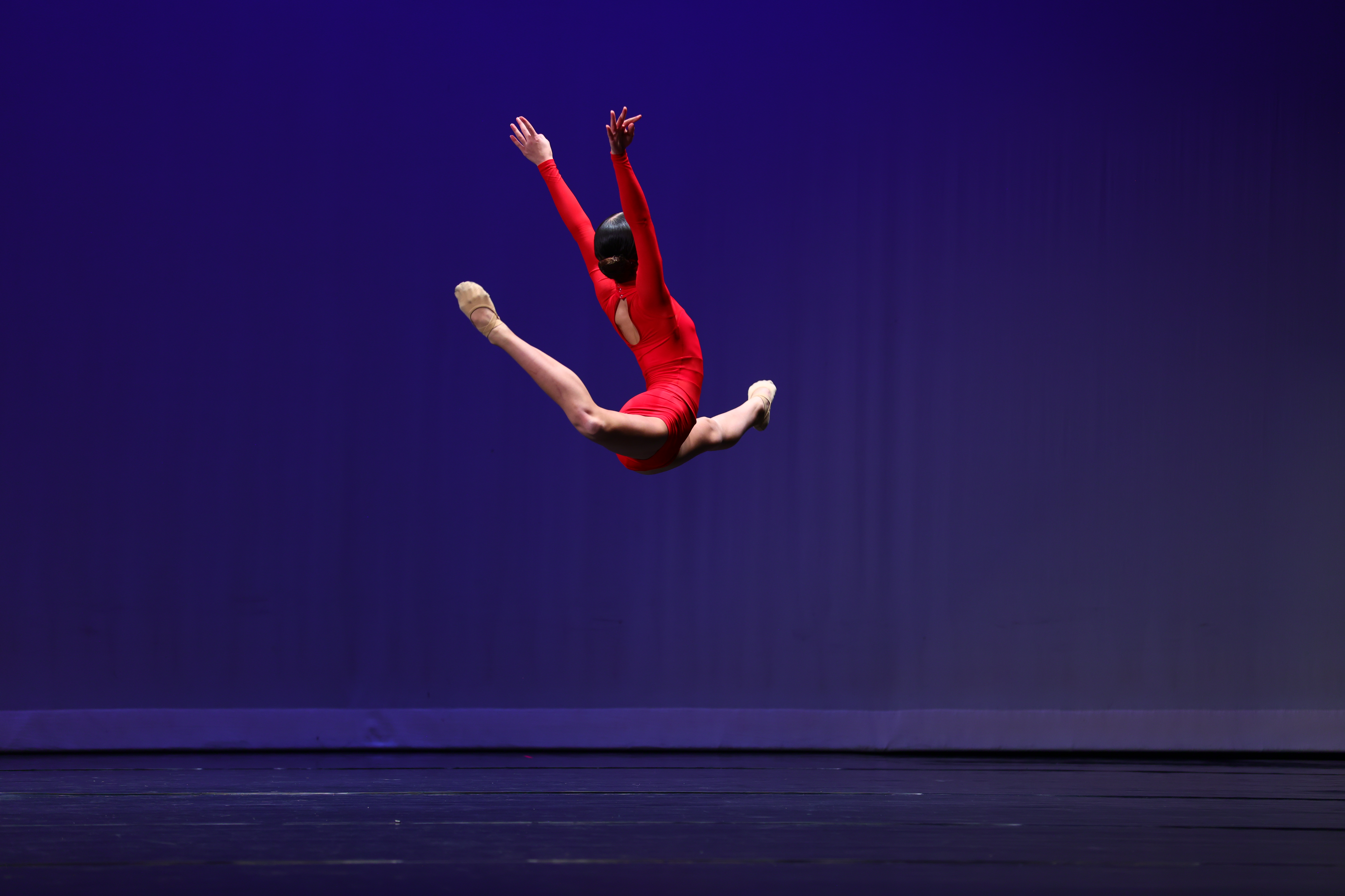 044-Sloane Maa-THROUGH THE DARK_04619.JPG