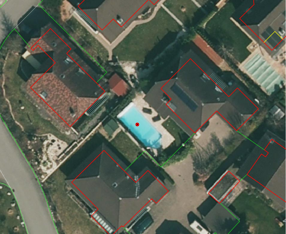 _images/Bebaut_Wasserbecken_aufnehmen.png