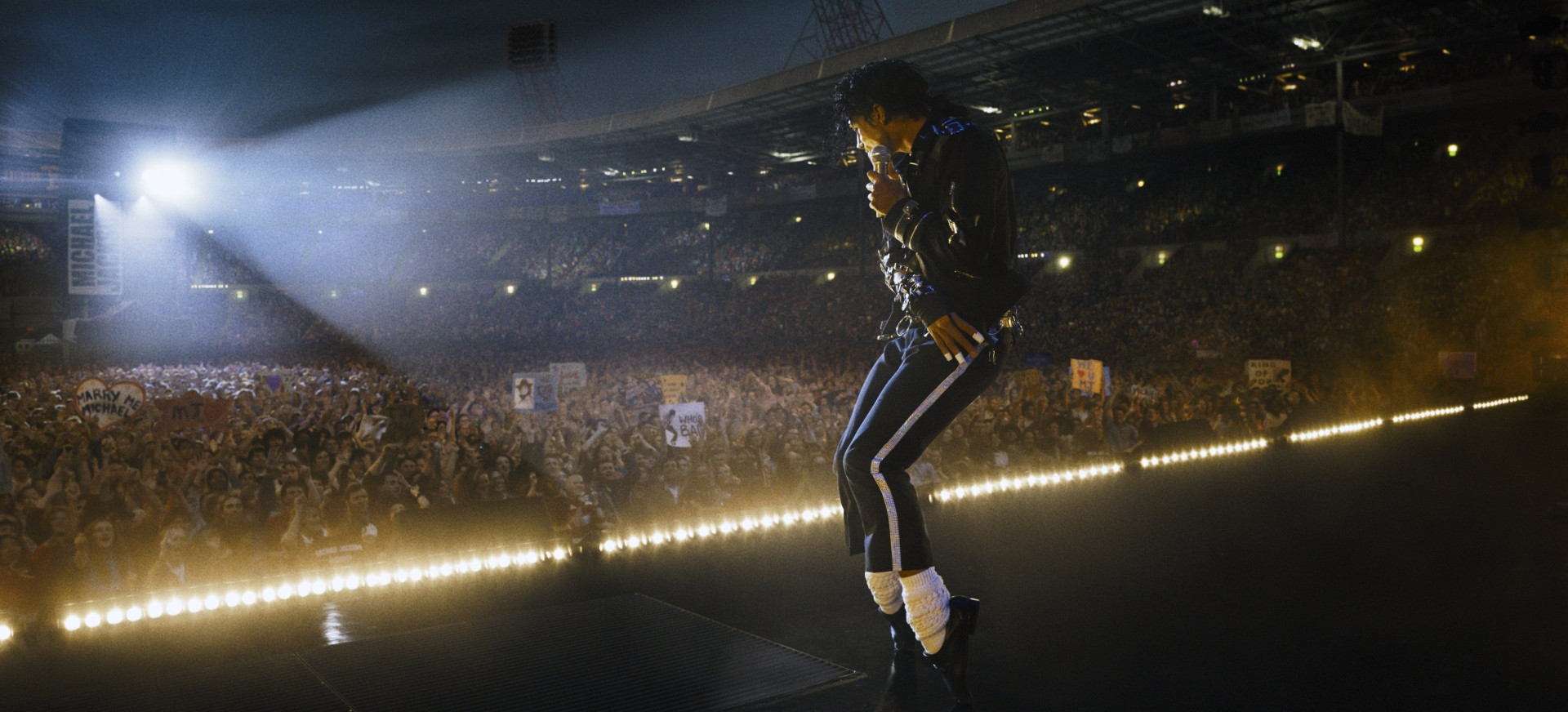 Michael filmo online nuotraukos