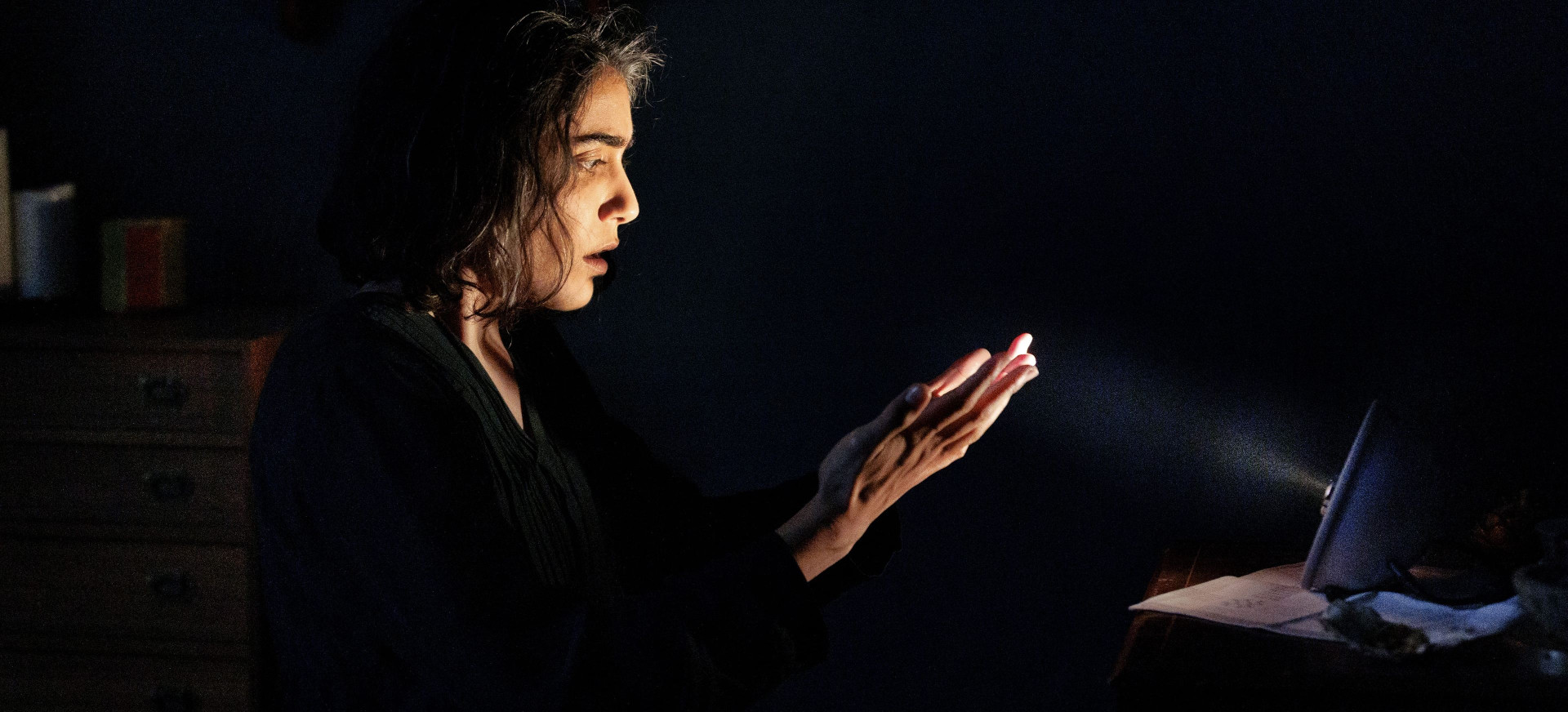 Šviesa filmo online nuotraukos