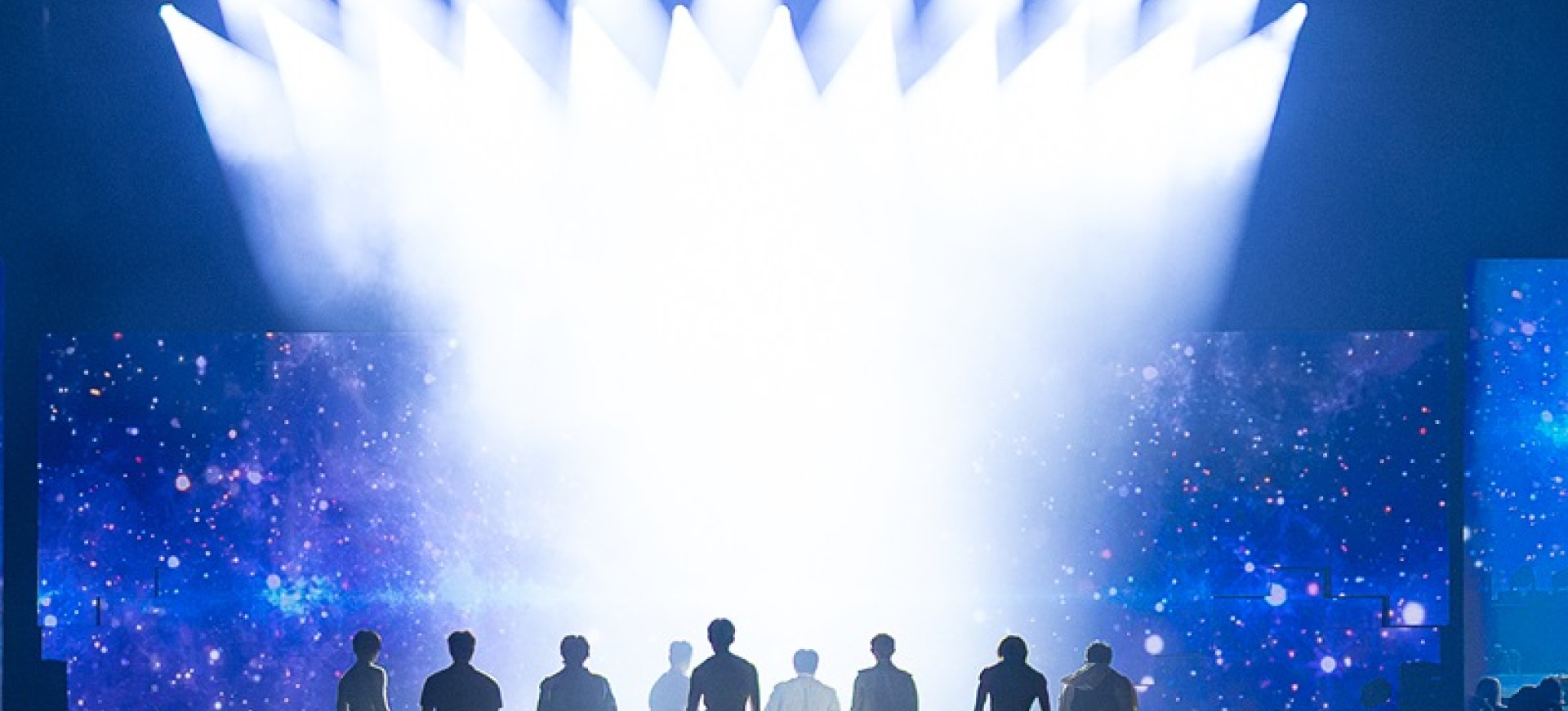 Seventeen World Tour [New_] in Japan: Live Viewing