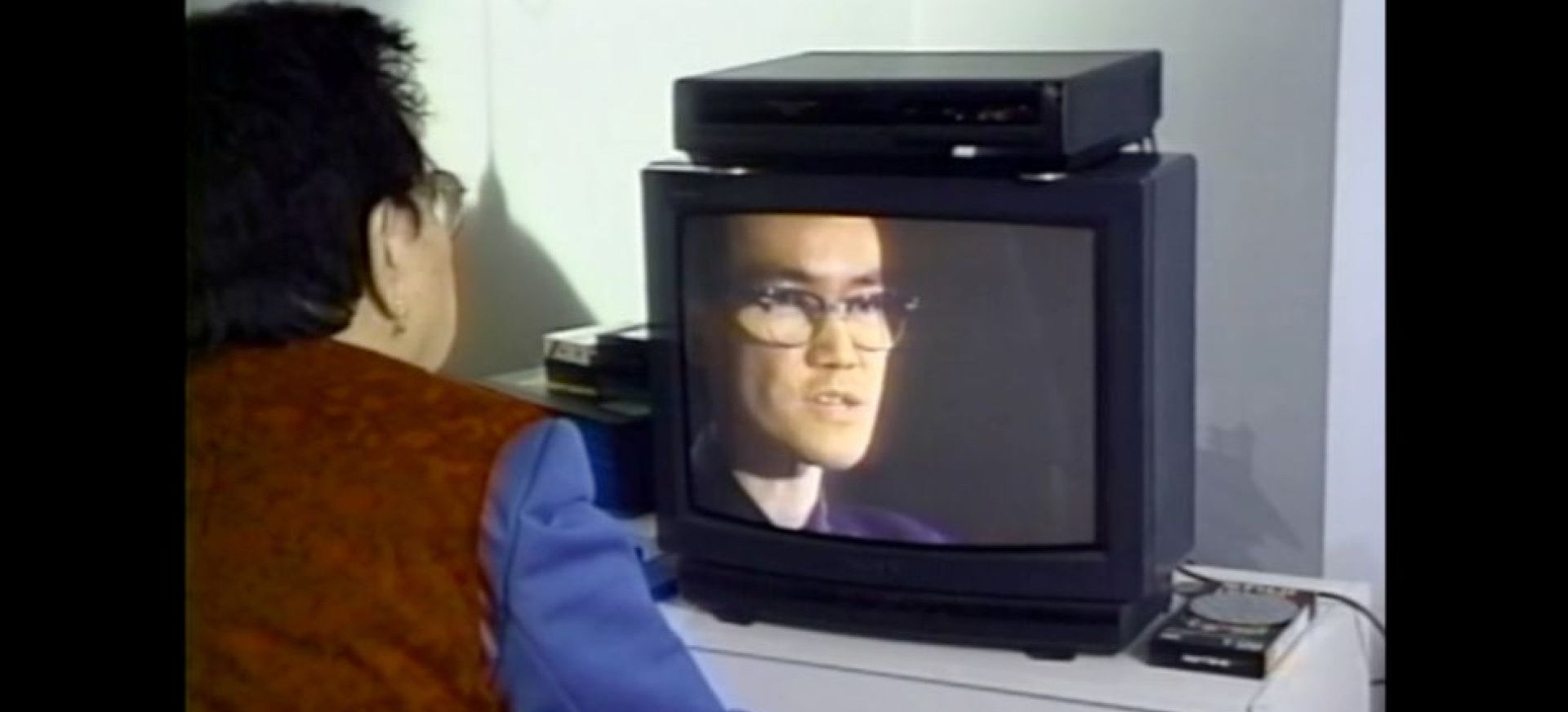 Kūno Kalba filmo online nuotraukos