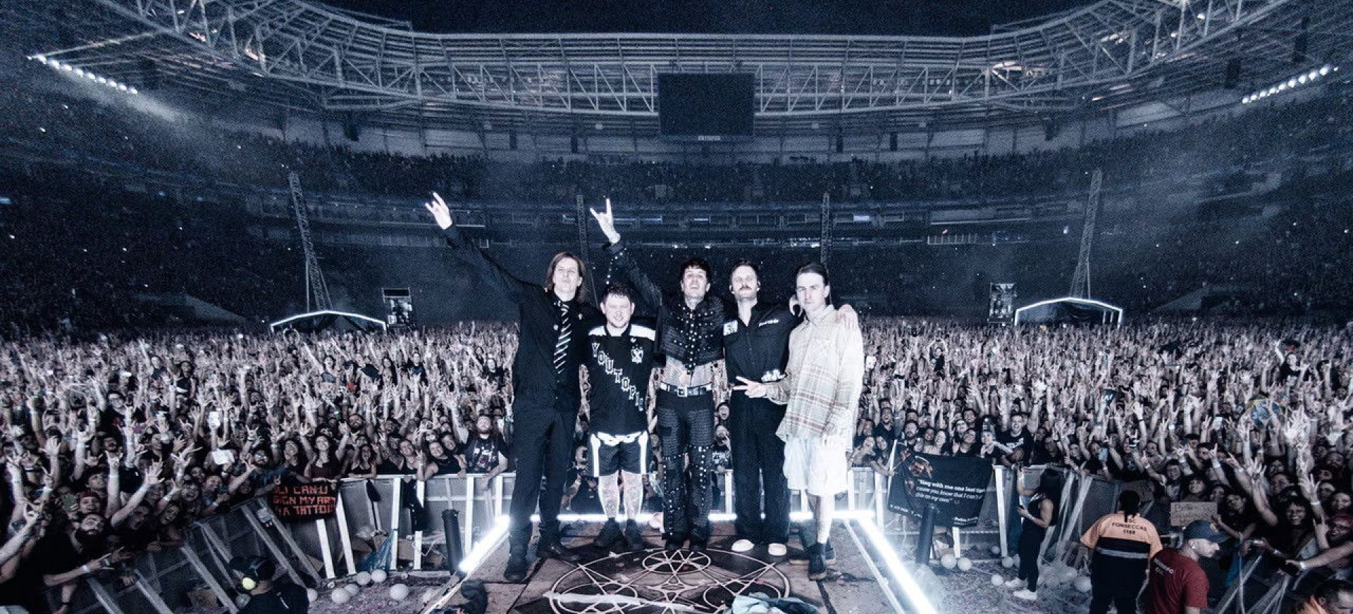 Bring Me The Horizon L.i.v.e. In São Paulo (Live Immersive Virtual Experiment) filmo online nuotraukos