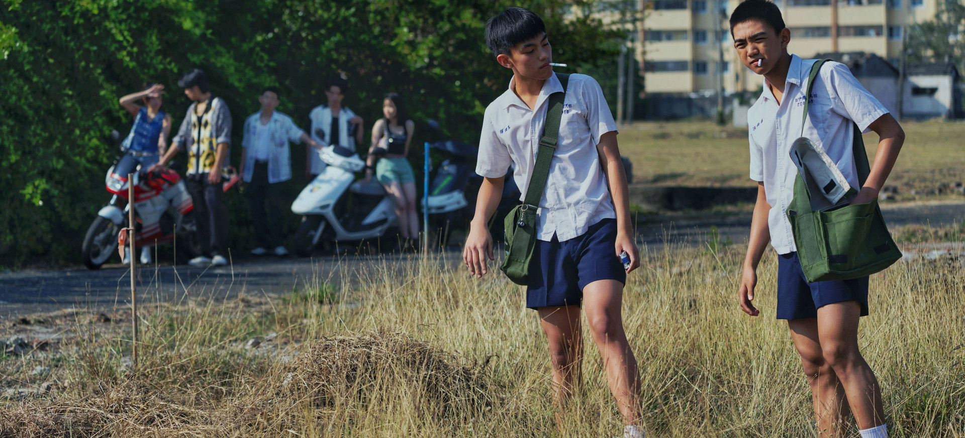 Prieš Aušrą filmo online nuotraukos