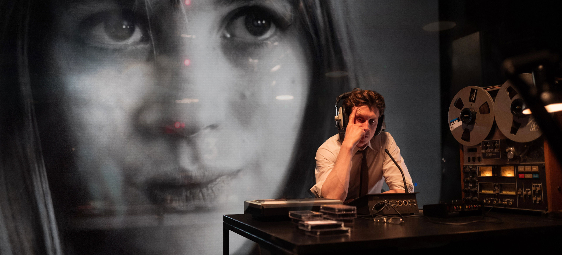 Kp26: Broken English filmo online nuotraukos