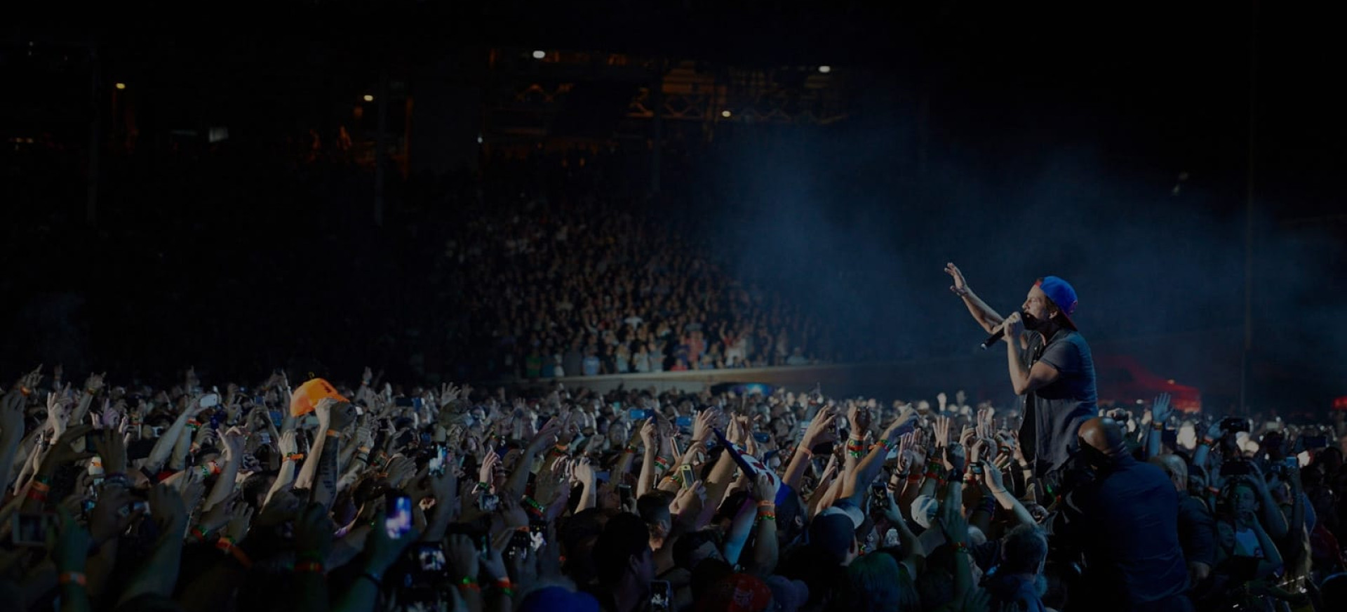 Pearl Jam Filmas Koncertas „Let‘s Play Two“