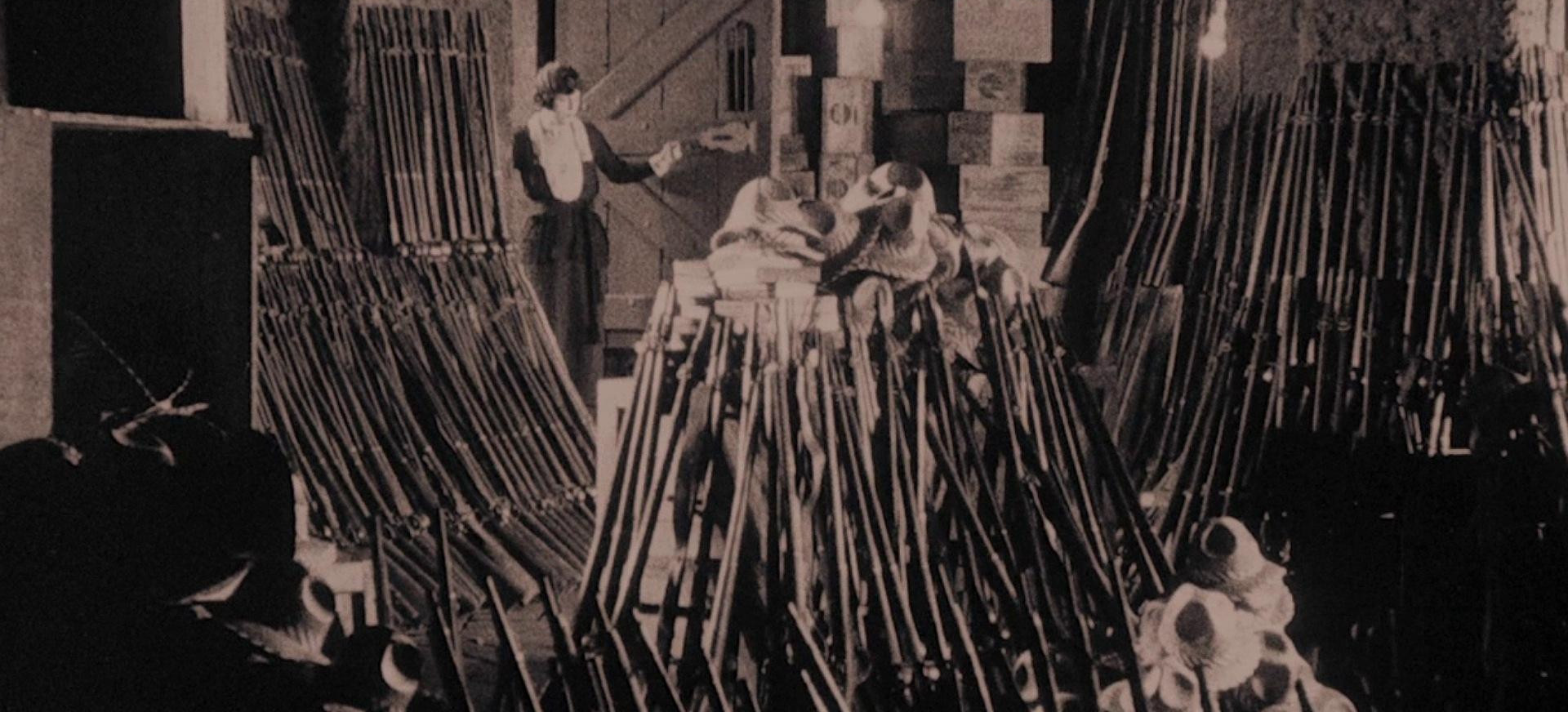 Bausmė filmo online nuotraukos