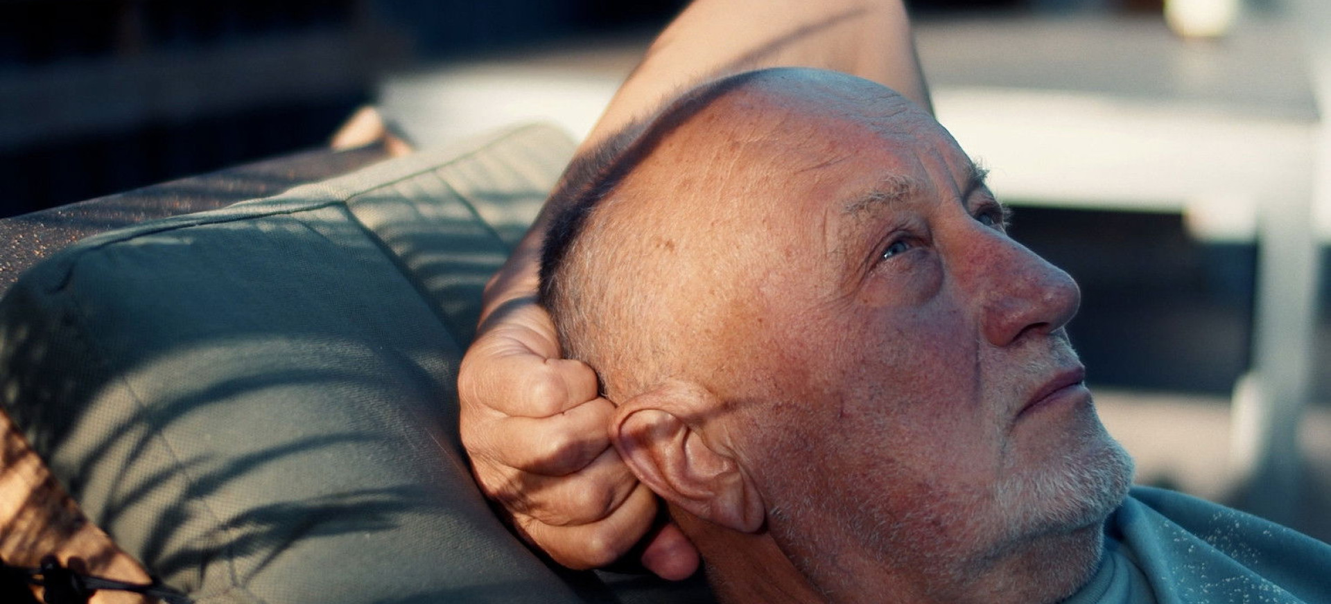 Romualdas Ir Jūra filmo online nuotraukos