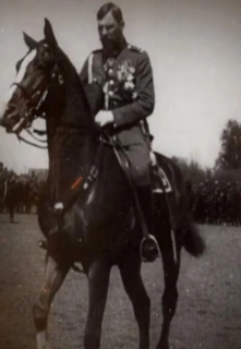 1944-ieji. Generolo misija filmo online nuotraukos