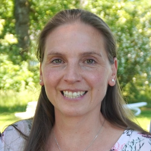 Ramona Spreitzer - Das Erwachen der göttlichen Urmutter in uns und der Erde & Weilbliche Qualitäten verkörpern und leben