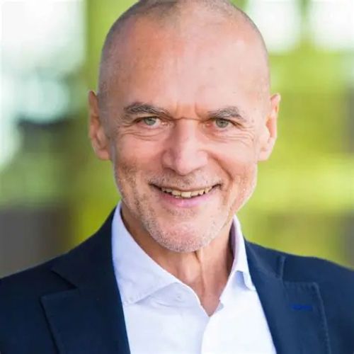 Arno Fischbacher - Deine Stimme entscheidet über Deinen Umsatz – noch bevor Du sprichst