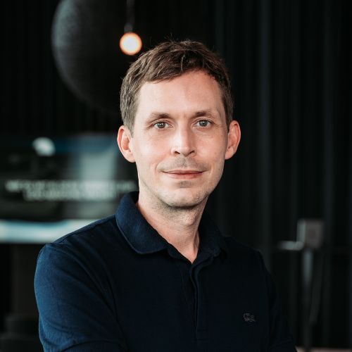 Sebastian Glöckner - Unternehmer brauchen keine Agenturen mehr - sondern ein eigenes KI-Team