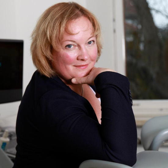 Dr. Dorothee Struck - Mit Schulmedizin und Naturheilkunde zum Wunschkind