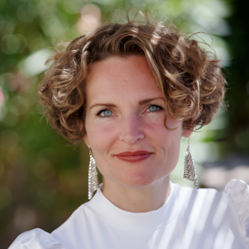 Stefanie Bruns - Dein Kind bedürfnisorientiert begleiten und energetisch unterstützen