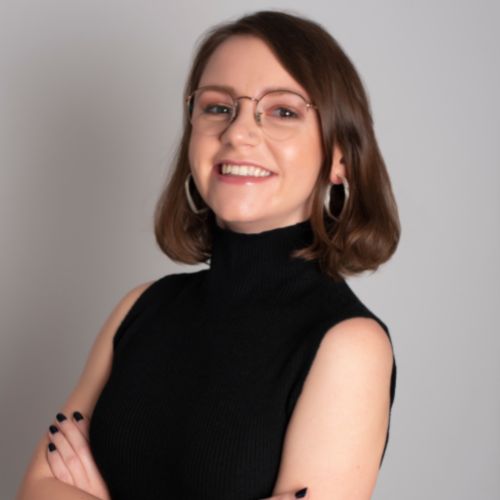 Raluca Hutanu - 9,5 years abroad, living in 3 countries & finding her path to healing & healing others