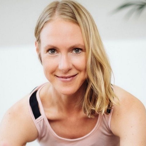 Astrid Nöhring - „Gesund durch Yogatherapie“