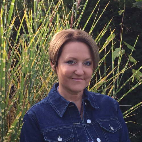 Anna Maria Sanders - „Von eigener Betroffenheit über Fachliteratur und eigene Bücher zum fundierten Elternkurs“
