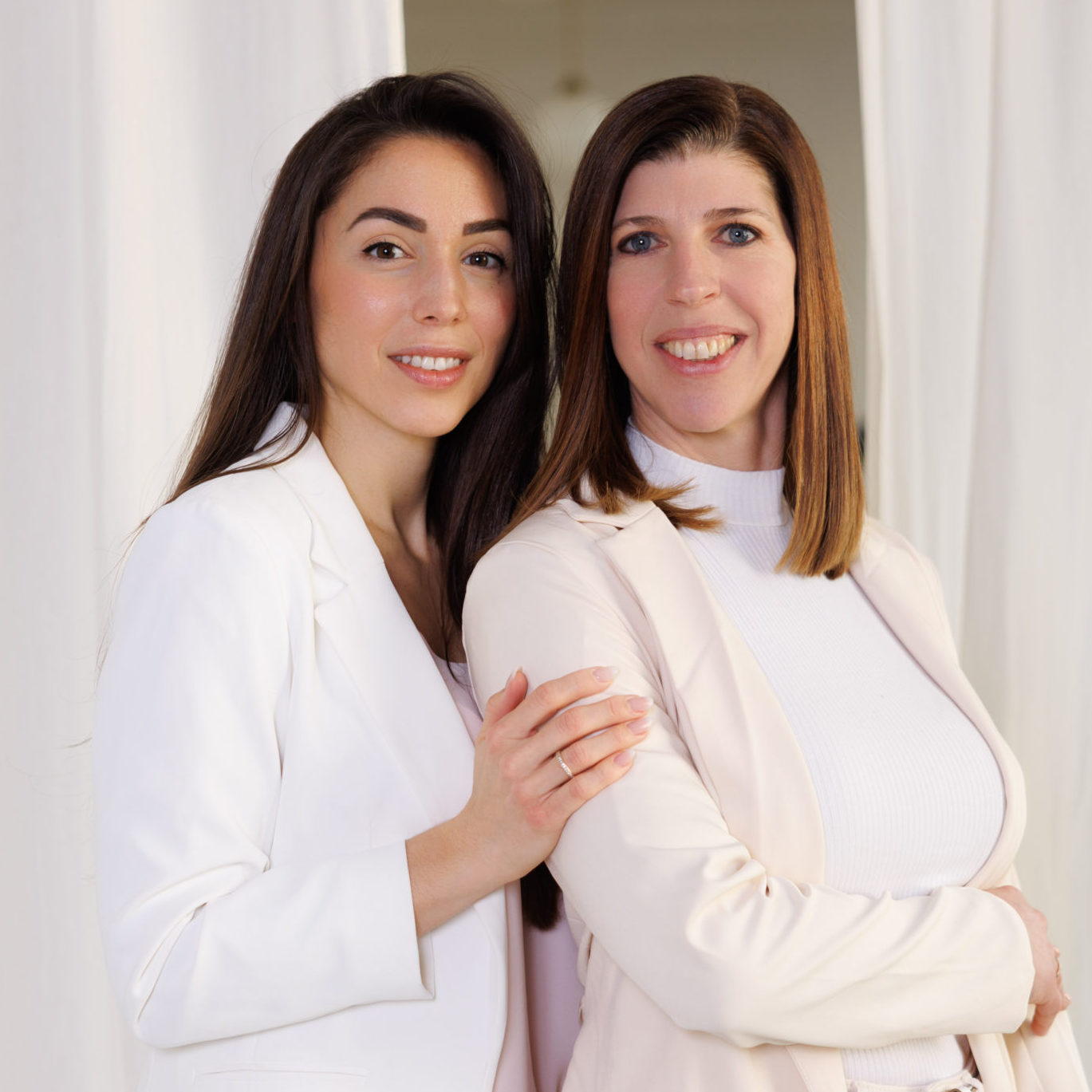 Tamara & Marjam - Radikale Ehrlichkeit – warum Frequenzbewusstsein dort beginnt, wo wir uns nichts mehr vormachen