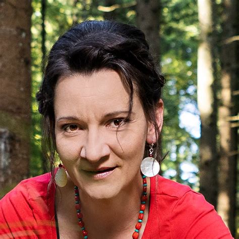 Josianne von Quittenduft - Weiblicher Zyklus als Kraftquelle