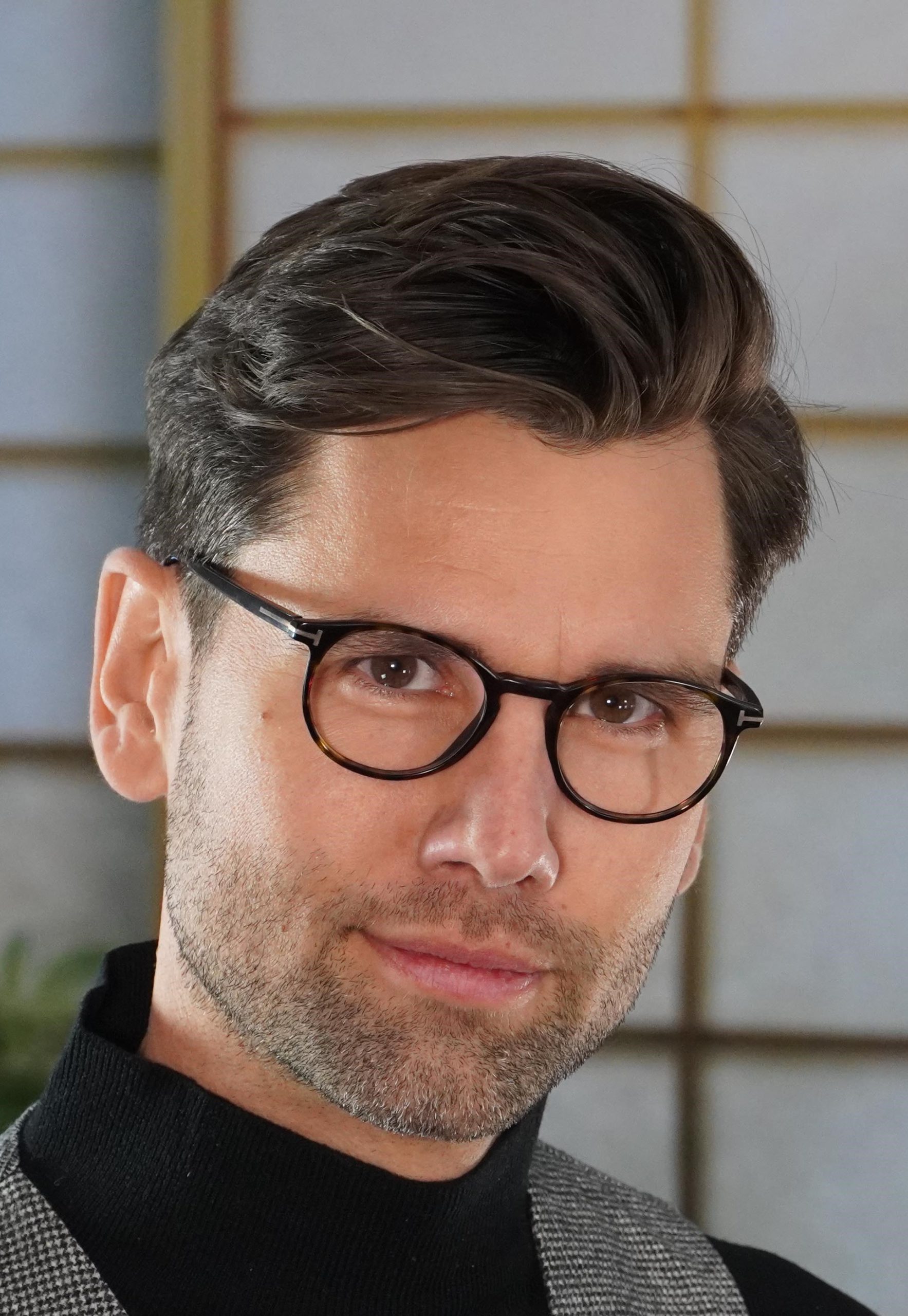 2. Alexander Kühn - Moderator bekannt von Neue Horizonte TV