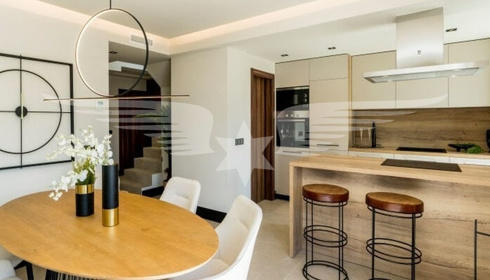 Dining Area/Kitchen