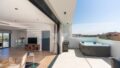 Terraza con jacuzzi